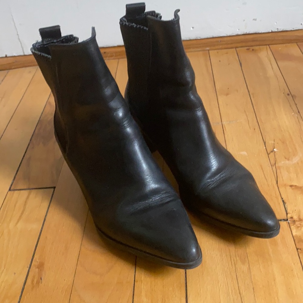Zara leather Chelsea boot